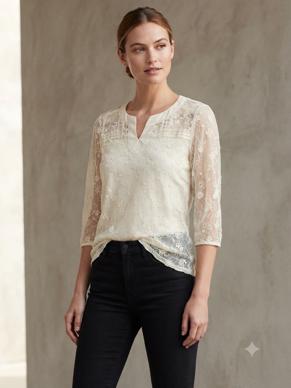 Monteau Ivory Lace 3/4 Sleeve V-Notch Blouse size -M